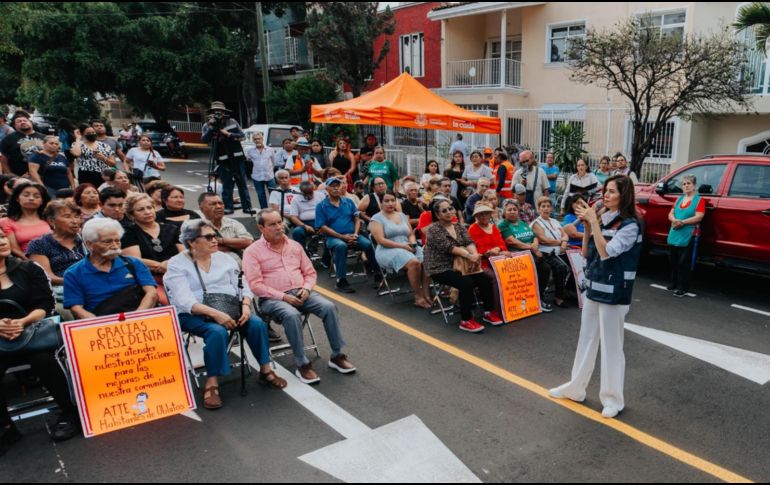 Verónica Delgadillo, presidenta de Guadalajara, anuncia la rehabilitación integral de la Unidad Deportiva 