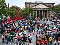 El Fan Fest de Guadalajara disfrutó el pase a los octavos de final de Canadá este domingo. EL INFORMADOR / J. ACOSTA