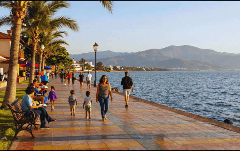 Este sábado es el momento ideal para redescubrir el Lago de Chapala. ESPECIAL / CANVA