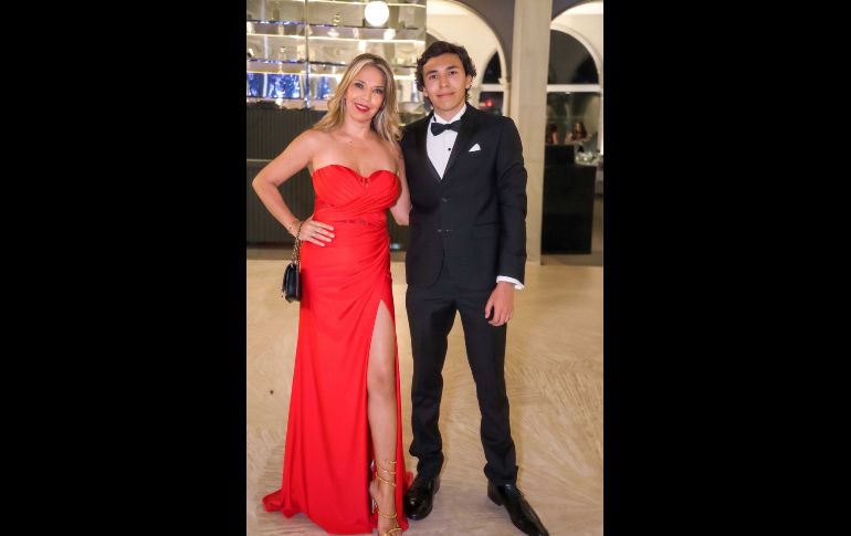 Marisa Preciado y Diego Robles Preciado. GENTE BIEN JALISCO / Revista del 3 de julio 2026