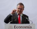 El secretario de Economía, Marcelo Ebrard, aseguró que la continuidad del acuerdo y la estrategia de relocalización productiva en Norteamérica podrían traducirse en mayores inversiones para México durante los próximos años. EFE / I. Esquivel