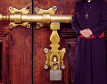 La excomunión sigue siendo una herramienta disciplinaria extrema pero vigente. ES¨PECIAL / CANVA
