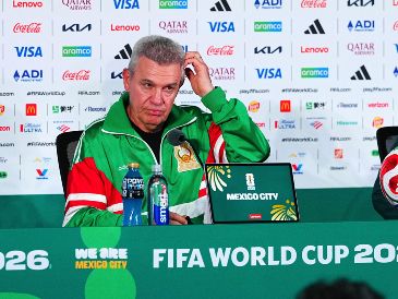 Javier Aguirre durante la conferencia de prensa de la Selección Nacional de Mexico previo a su partido de Octavos de Final de la Copa Mundial de la FIFA 2026 contra la Selección Nacional de Inglaterra. IMAGO7 / Manlio Contreras