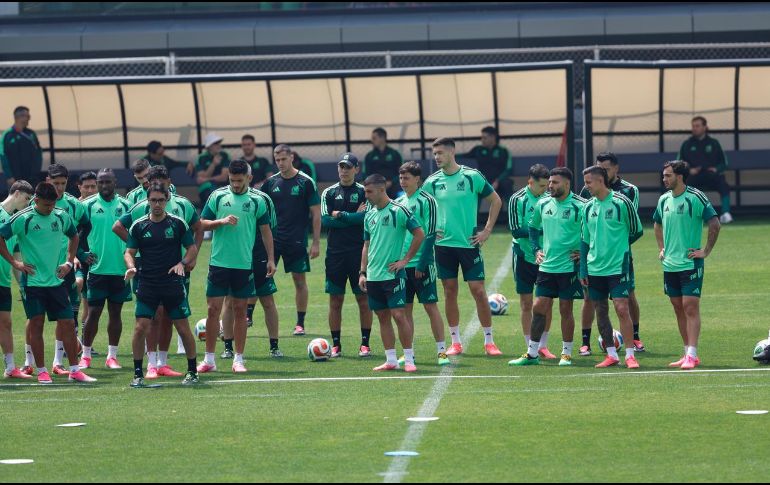 Conoce todos los detalles sobre la transmisión en vivo del partido entre la Selección Mexicana y el conjunto de los Tres Leones por el pase a los Cuartos de Final. EFE/S. Gutiérrez