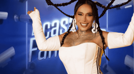La filtración de una lista de posibles participantes para La Casa de los Famosos México 2026 ha desatado rumores sobre el ingreso de Karina Torres. ESPECIAL/Facebook @Karina Torres