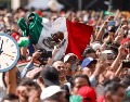 La intención es mantener el ambiente mundialista durante toda la fase definitiva del campeonato, incluso después de la salida del representativo mexicano. EFE/ARCHIVO