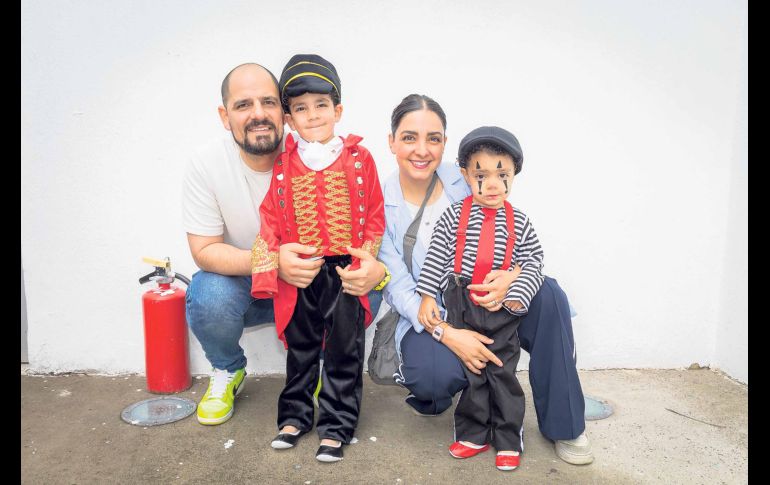 Luis Pérez, Santiago Pérez, María Terán y Mateo Pérez. GENTE BIEN JALISCO / J. Soltero