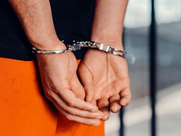 Según determinó la investigación, la víctima murió desangrada por una hemorragia que podría haberse evitado de haber recibido asistencia médica inmediata. Pexels