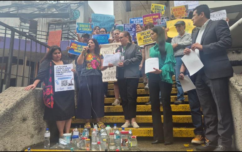 Los manifestantes exigieron realizar monitoreos independientes, transparentes y periódicos sobre la calidad del agua con resultados públicos. EL INFORMADOR / O. González