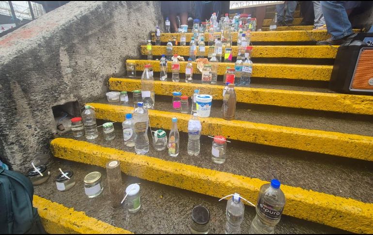 Los manifestantes exigieron realizar monitoreos independientes, transparentes y periódicos sobre la calidad del agua con resultados públicos. EL INFORMADOR / O. González