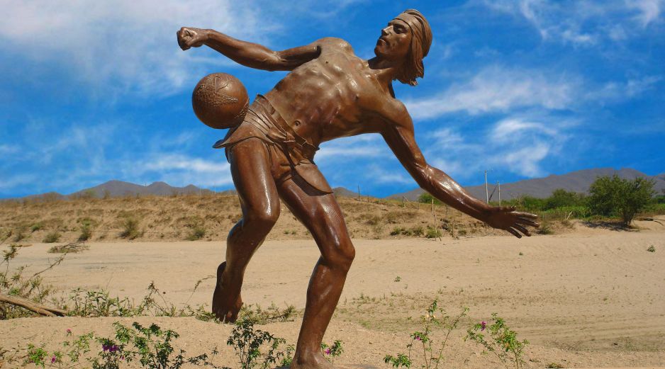 Ulama, es considerado la expresión viva más auténtica del antiguo juego de pelota mesoamericano que aún sobrevive en México. ESPECIAL/SECRETARÍA DE TURISMO DE SINALOA.