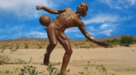 Ulama, es considerado la expresión viva más auténtica del antiguo juego de pelota mesoamericano que aún sobrevive en México. ESPECIAL/SECRETARÍA DE TURISMO DE SINALOA.