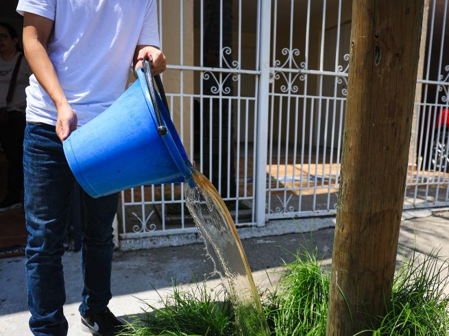 El gobernador de Jalisco, Pablo Lemus señaló que el temporal de lluvias agravó la mala calidad del agua, y ante la situación que amerita acciones urgentes. EL INFORMADOR / ARCHIVO