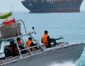 Fuerzas armadas iraníes navegando en el estrecho de Ormuz. EFE / Agencia iraní Tasnim