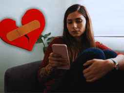 Los expertos recalcan que la comunicación abierta posterior también es fundamental para establecer límites sanos dentro del noviazgo o matrimonio. ESPECIAL / CANVA