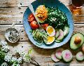 Una dieta equilibrada puede ayudar a mantener estable la glucosa y favorecer una mejor sensibilidad a la insulina. Estos son algunos de los alimentos más recomendados por especialistas en nutrición. CANVA