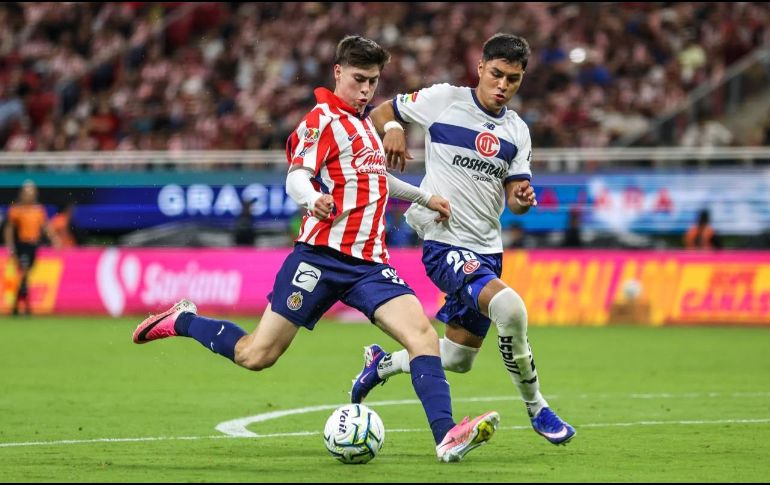 Toluca puso fin a una racha de 14 partidos sin derrota de Chivas como local en el Estadio AKRONEL INFORMADOR/ A. NAVARRO.
