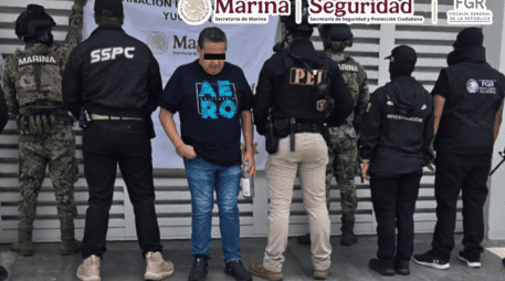Rivera Parrazales, junto con lo asegurado, fue puesto a disposición del agente del Ministerio Público. X / @GabSeguridadMX