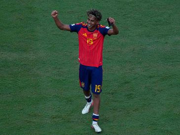 Lamine Yamal festejando la victora de España sobre Argentina en la final del Mundial 2026. Foto: IMAGO7/ Rafael Vadillo