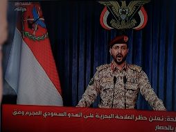 El bloqueo marítimo anunciado por los hutíes apunta directamente al salvavidas económico de Arabia Saudita. Ante la inestabilidad en el Golfo Pérsico, Riad ha desviado más del 70% de sus exportaciones diarias de crudo hacia el puerto de Yanbu, en el mar Rojo, a través de su red de oleoductos Este-Oeste. EFE/YAHYA ARHAB
