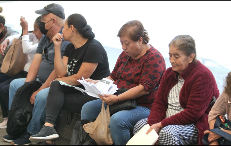 Las personas mayores de 60 años que cuenten con credencial Inapam vigente pueden obtener un descuento de hasta 15%. EL INFORMADOR / ARCHIVO