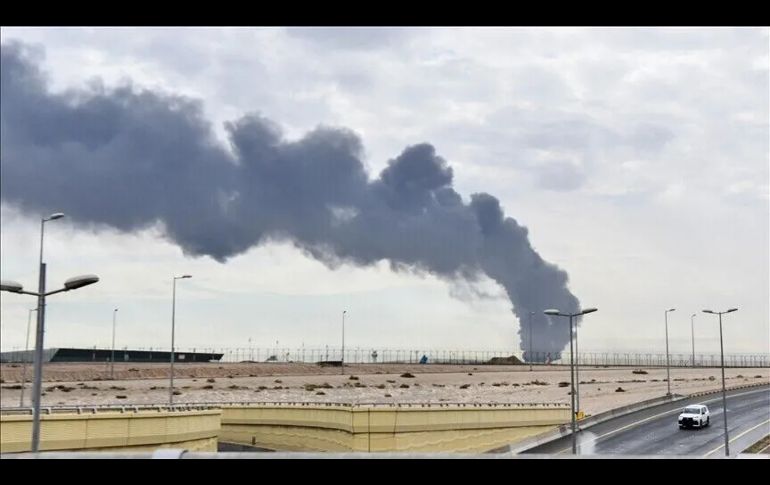 EU completó esta madrugada su undécima jornada consecutiva de bombardeos contra Irán, una campaña a la que Teherán ha respondido con ataques contra objetivos estadounidenses. EFE/Agencia Iraní Tasnim