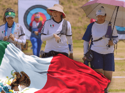 El equipo mexicano  acumula 2 mil 106 puntos en total y encabeza la tabla de combinados femeninos de tiro. ESPECIAL/Conade