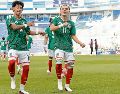 La mancuerna de Santiago Sandoval y Hugo Camberos fue el motor ofensivo de México ayer en la cancha de Puebla. IMAGO7