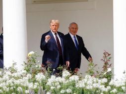 Fotografía de archivo del presidente de Estados Unidos, Donald Trump, junto al primer ministro de Israel, Benjamín Netanyahu. EFE/EPA/G. Yuri