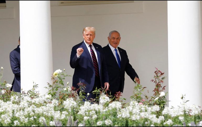 Fotografía de archivo del presidente de Estados Unidos, Donald Trump, junto al primer ministro de Israel, Benjamín Netanyahu. EFE/EPA/G. Yuri