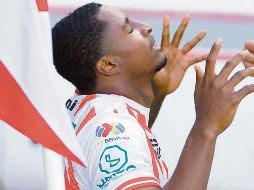 Juan David Valencia marcó el gol que le dio la victoria al Necaxa en su casa. ESPECIAL