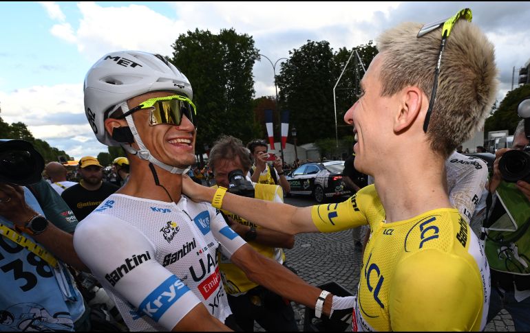 Pogacar y Del Toro, amigos más allá del ciclismo. EFE/EPA/DARIO BELINGHERI / POOL