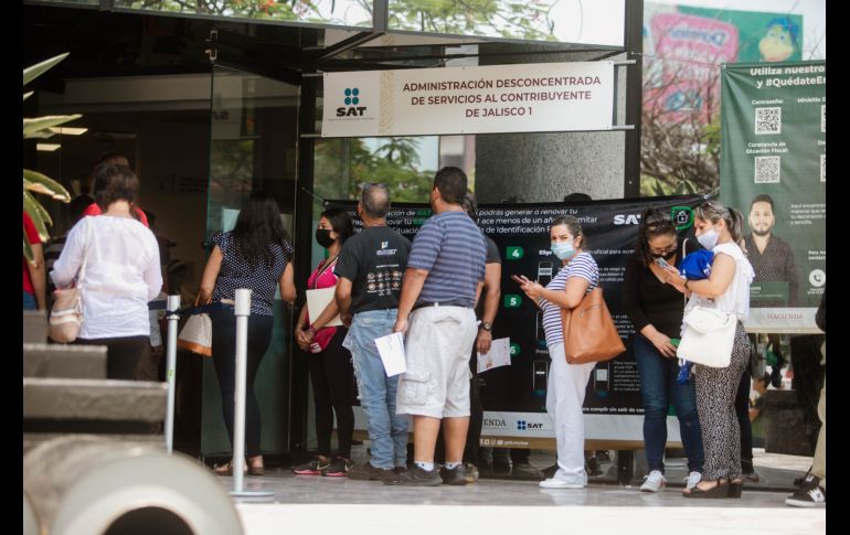 El SAT lanzó el Programa de Regularización Fiscal 2026 para condonar hasta el 100% de multas y recargos a contribuyentes con adeudos. EL INFORMADOR/ARCHIVO