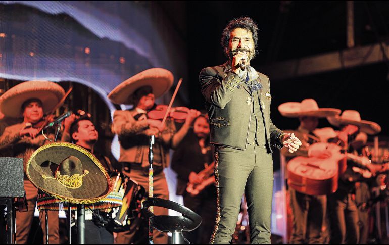 Alejandro Fernández cuenta con el costo más alto para la zona VIP en el Palenque de las Fiestas de Octubre. EL INFORMADOR/ Archivo