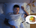 Suspender el consumo de alimentos al menos cuatro horas antes de dormir, reduciendo la ventana diaria de alimentación a un periodo de entre ocho y nueve horas. CANVA