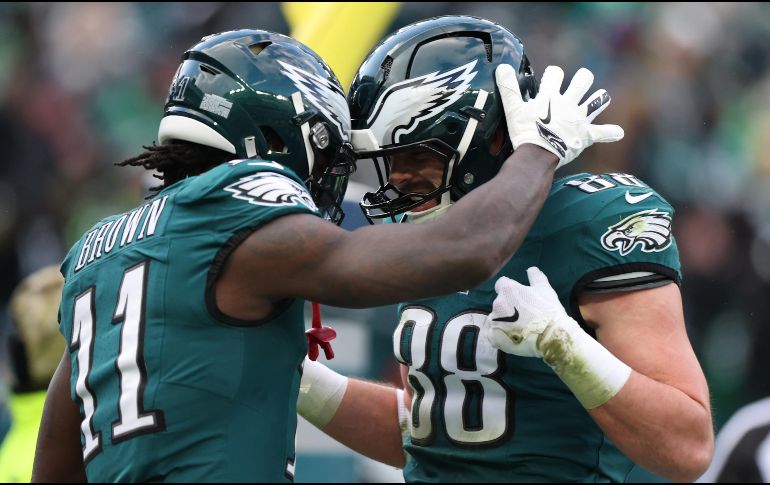Garrett, A.J. Brown, Rodgers y Cousins protagonizan una intensa temporada baja que eleva las expectativas de cara al inicio de la NFL 2026. AFP/ ARCHIVO.