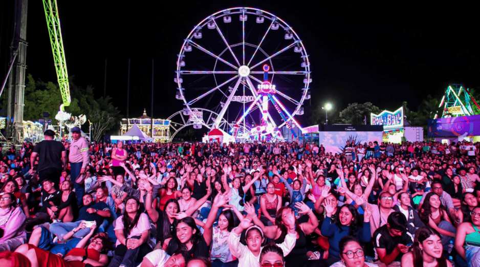 Desde 1984 la feria se lleva a cabo en el Auditorio Benito Juárez. X/@octubrefiestas
