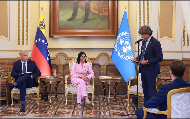 Según diversas proyecciones, las repercusiones económicas de los sismos amenazan con frenar el desarrollo de Venezuela durante la próxima década. EFE/ Palacio de Miraflores
