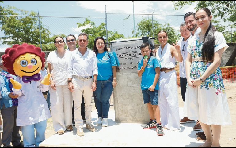 El evento fue encabezado por la presidenta del DIF Jalisco, Maye Villa, y el gobernador del Estado, Pablo Lemus. ESPECIAL