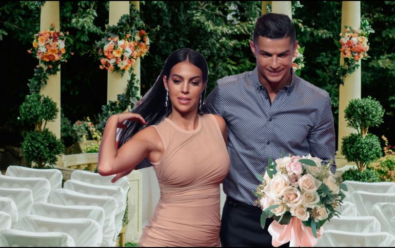 Esto se ha dicho sobre los rumores de que Cristiano y Georgina se casarán este sábado 1 de agosto de 2026. ESPECIAL / UNSPLASH Jeremy Wong Weddings / EFE / ARCHIVO