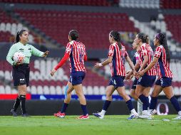 Chivas presume un amplio dominio con 11 victorias, seis empates y apenas una derrota. IMAGO7/ARCHIVO