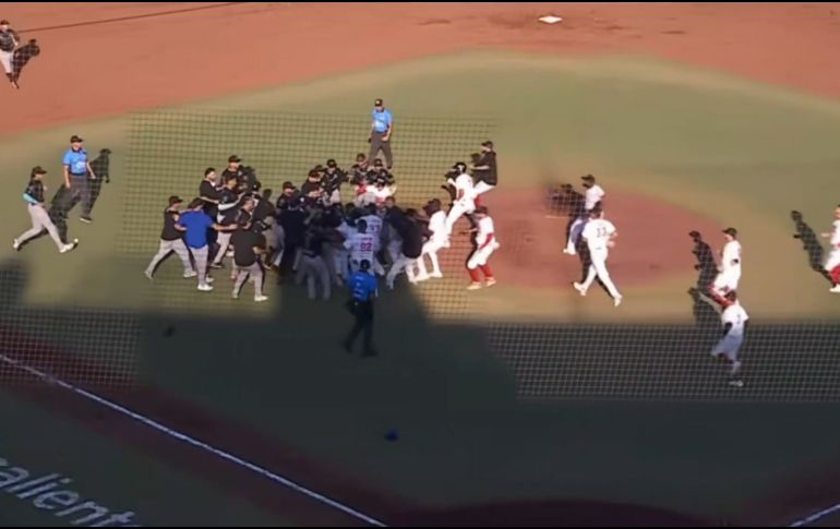 La suspensión representa un duro golpe para los Toros, que afrontarán sin uno de sus principales bateadores los últimos tres encuentros del calendario regular. ESPECIAL.