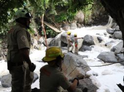 El accidente reportado sobre el menor no se considera, de manera preliminar, parte de las afectaciones derivadas de la temporada de lluvias, informaron autoridades. ESPECIAL/ Protección Civil y Bomberos de Guadalajara