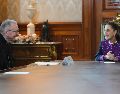 La Presidenta Sheinbaum durante la reunión con Pietro Parolin del Vaticano. ESPECIAL / X: @Claudiashein