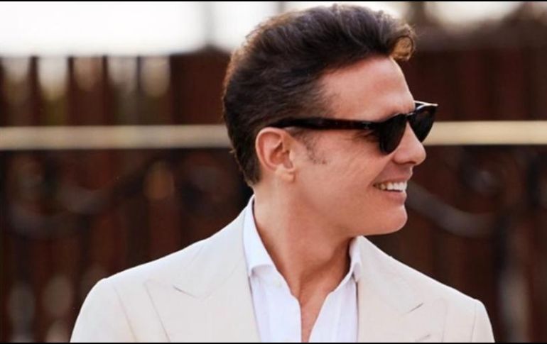 En más de una ocasión el intérprete ha demostrado que su legado va mucho más allá de los escenarios y los estudios de grabación, logrando que cualquier anuncio cobre relevancia con su sola aparición. INSTAGRAM/ @luismiguel