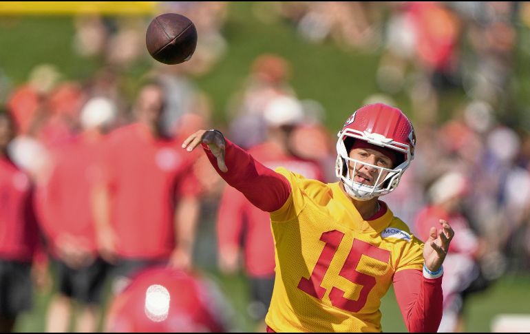 Patrick Mahomes. El quarterback de los Chiefs se sometió a una cirugía reconstructiva en su rodilla izquieda en diciembre pasado. AP