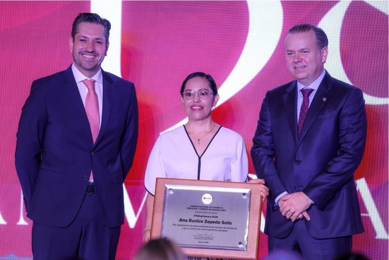 &nbsp;Ana Eunice Zepeda, directora de Inpesa y quien recibió la presea Yo Soy Cámara. EL INFORMADOR/A. Navarro
