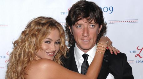 La abogada de Paulina Rubio confirmó que Andrea Nicolás ya está en Miami luego de pasar unas vacaciones con su padre. AP/ARCHIVO