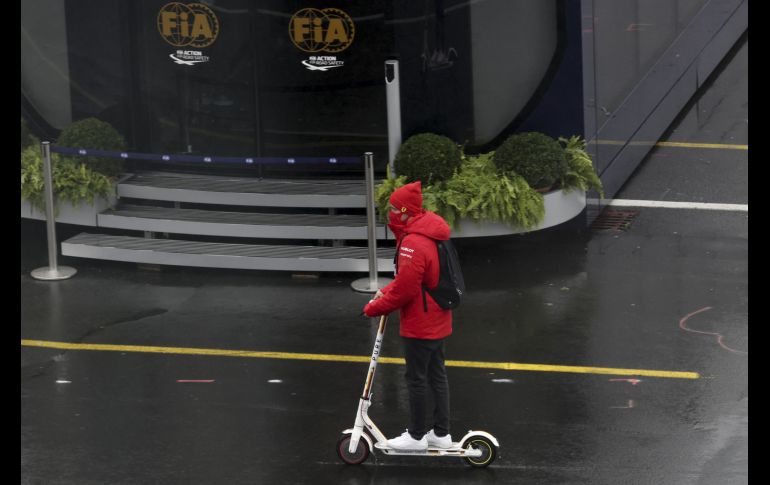 Los scooters eléctricos deben cumplir con ciertas características especiales referentes a motor, peso y velocidad. EFE/ARCHIVO