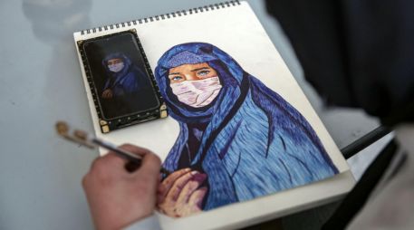 En 2021, antes de que los talibanes retomaran el poder en Kabul, casi un millón de niñas estaban matriculadas en secundaria. EFE/ S. POPAL